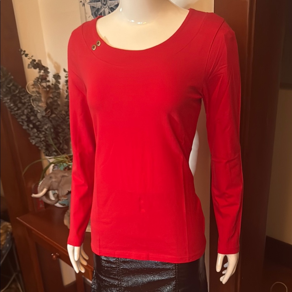 NWT northern reflections size small Red Long Sleeve Women's Top 97% cotton